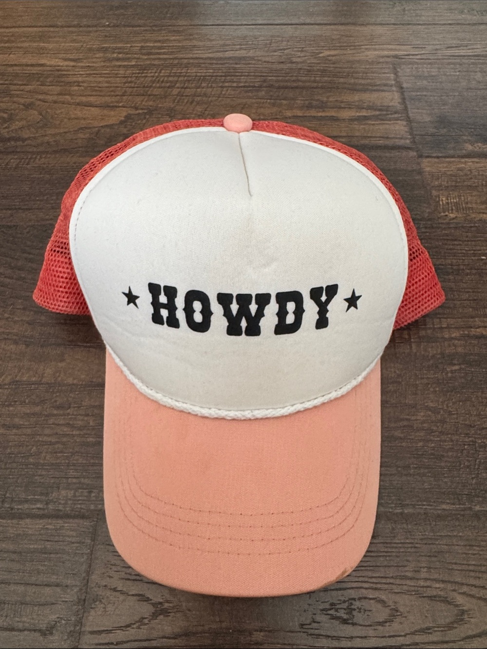 Howdy Peach & White Trucker Hat